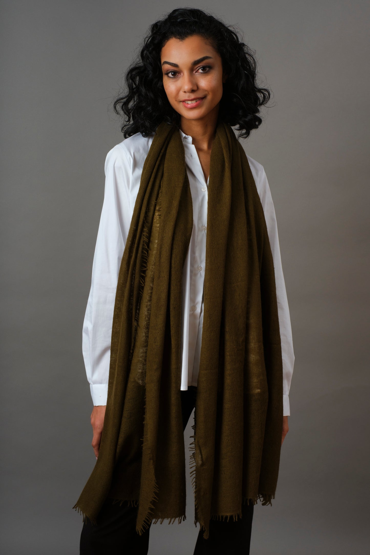 Cashmere scarf Fir Olive