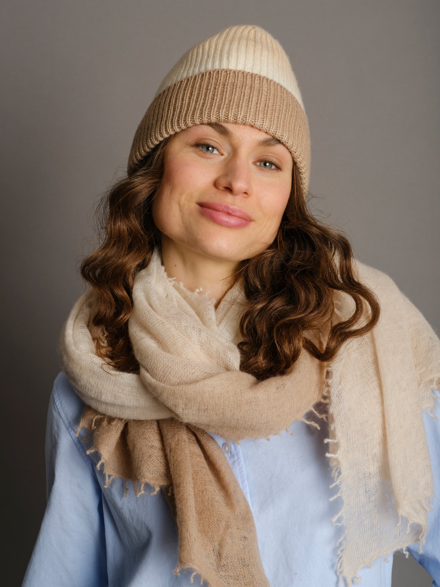 Cashmere scarf Shaded Natural