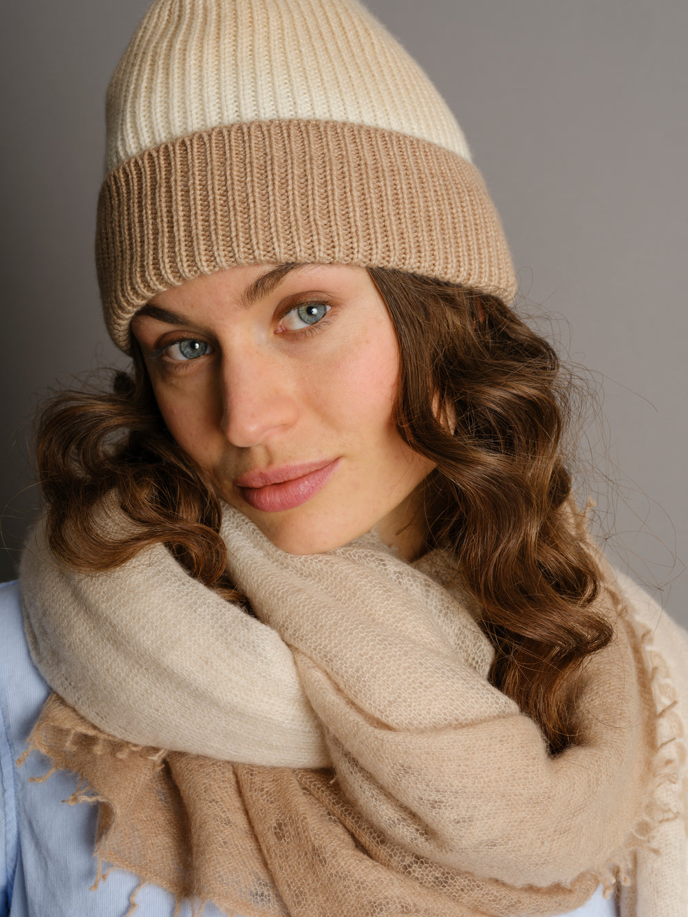 Cashmere scarf Shaded Natural