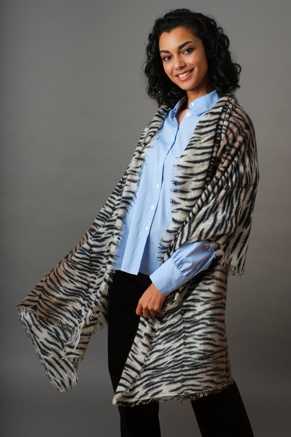 Cashmere scarf zebra camel