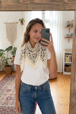 Kaschmir Tuch mit Paisley Print Weiss mit Schwarz